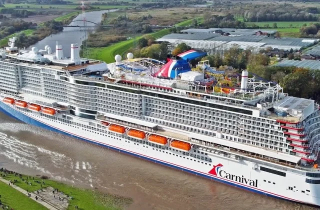 Carnival Corporation Sees Record Demand as Bookings Surge Forward