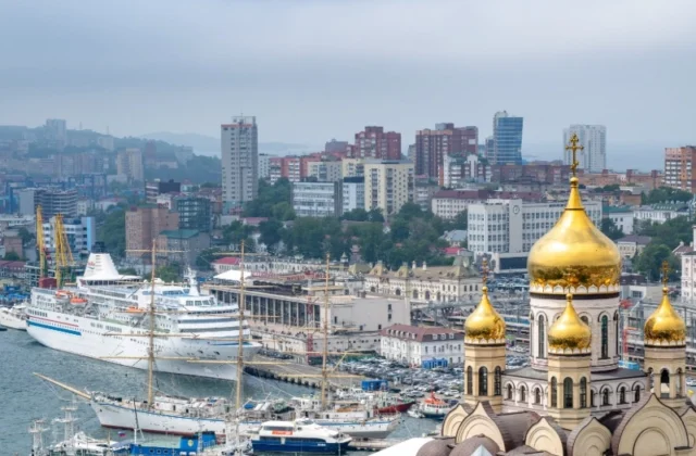 Vladivostok Celebrates Arrival of First Cruise Ship in 6 Years
