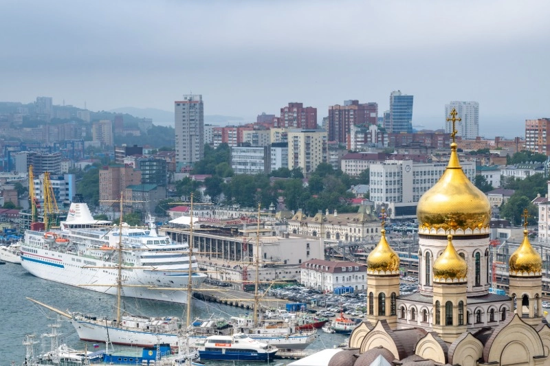 Vladivostok Celebrates Arrival of First Cruise Ship in 6 Years