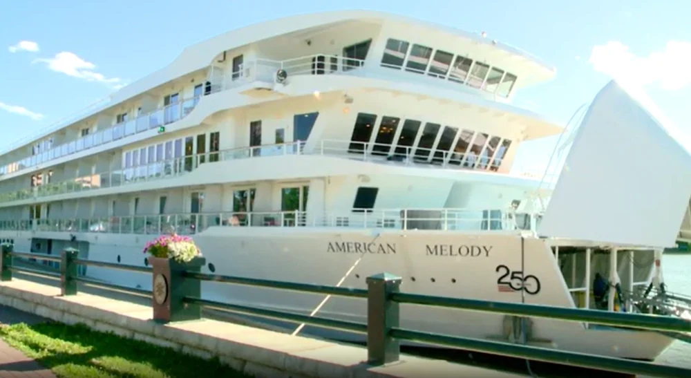 American Melody Cruise Ship Docks in La Crosse: Highlights from Sunday’s Visit