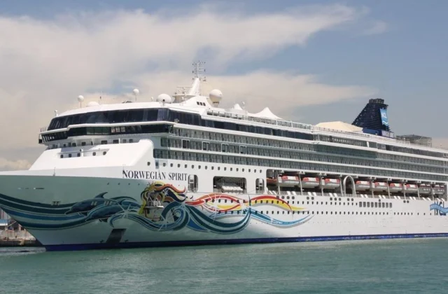 Norwegian Cruise Line Expands South Pacific Deployments of Norwegian Spirit Through 2027
