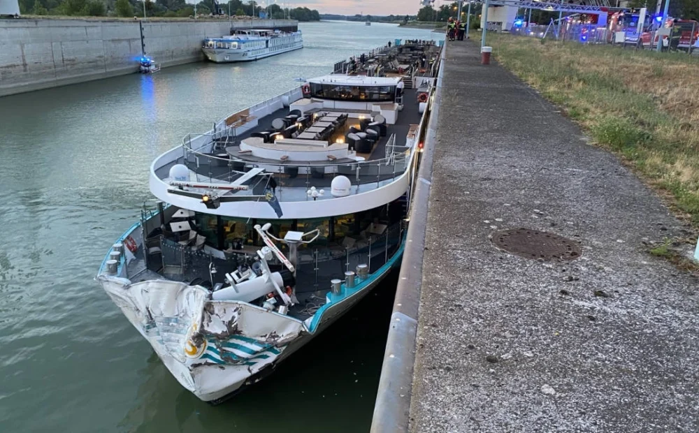14 Injured in River Cruise Ship Collision Near Vienna