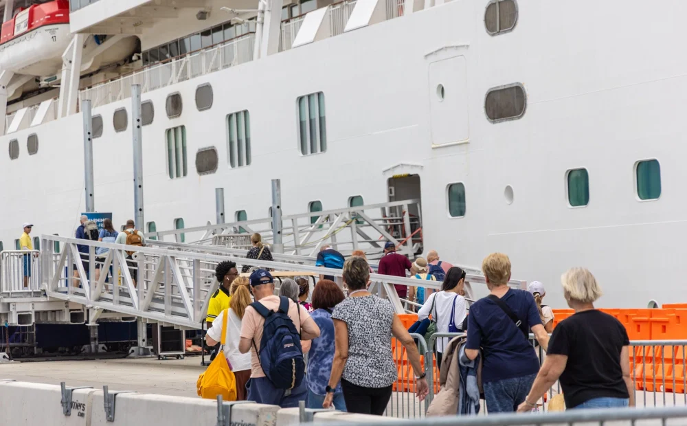 Norwegian Cruise Line and Port of Philadelphia Celebrate the Launch of the New Delaware River Cruise Terminal