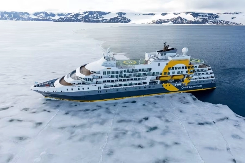 Quark Expeditions’ Ships Witness Stunning Solar Eclipse Over Greenland