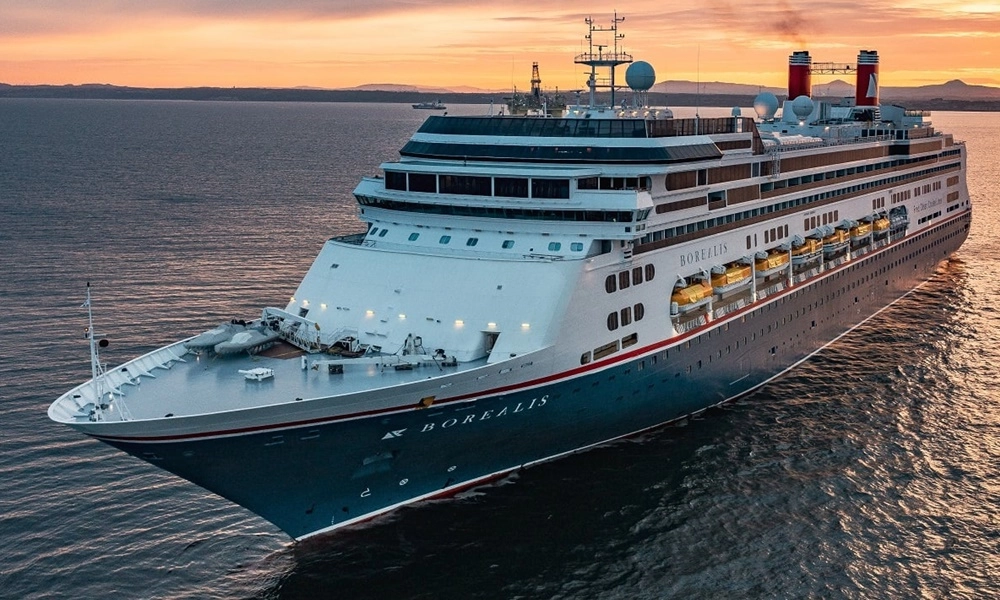 Fred. Olsen Sets a New Standard: First Cruise Line to Sign Seafarer Pledge