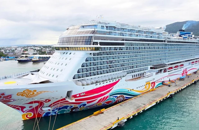 Norwegian Cruise Line to Host the Next Savannah Bananas Cruise