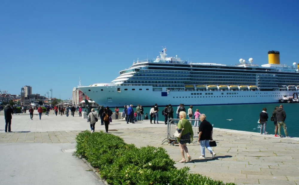 12 Hidden Free Perks You Can Score on Your Next Cruise (If You Know How to Ask)